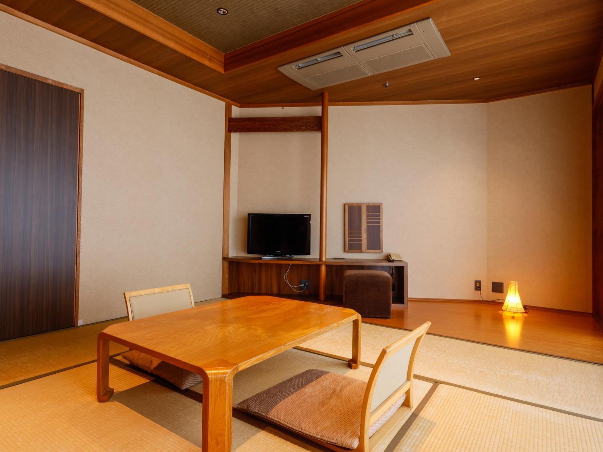 Отель Yumekaiyu Awajishima Sumoto Экстерьер фото